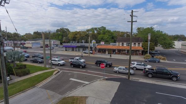 Kennedy Showroom For Sale: 3123 W Kennedy Blvd, Tampa, FL 33609